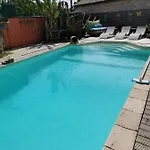 Demeure Pierre 12 Couchages Piscine Chauffee Et Jacuzzi Abzac (Gironde)