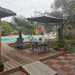 Demeure Pierre 12 Couchages Piscine Chauffee Et Jacuzzi Villa Abzac