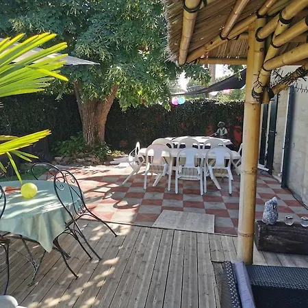 Villa Demeure Pierre 12 Couchages Piscine Chauffee Et Jacuzzi *