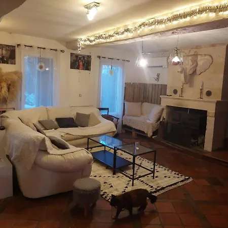 Demeure Pierre 12 Couchages Piscine Chauffee Et Jacuzzi Abzac (Gironde)